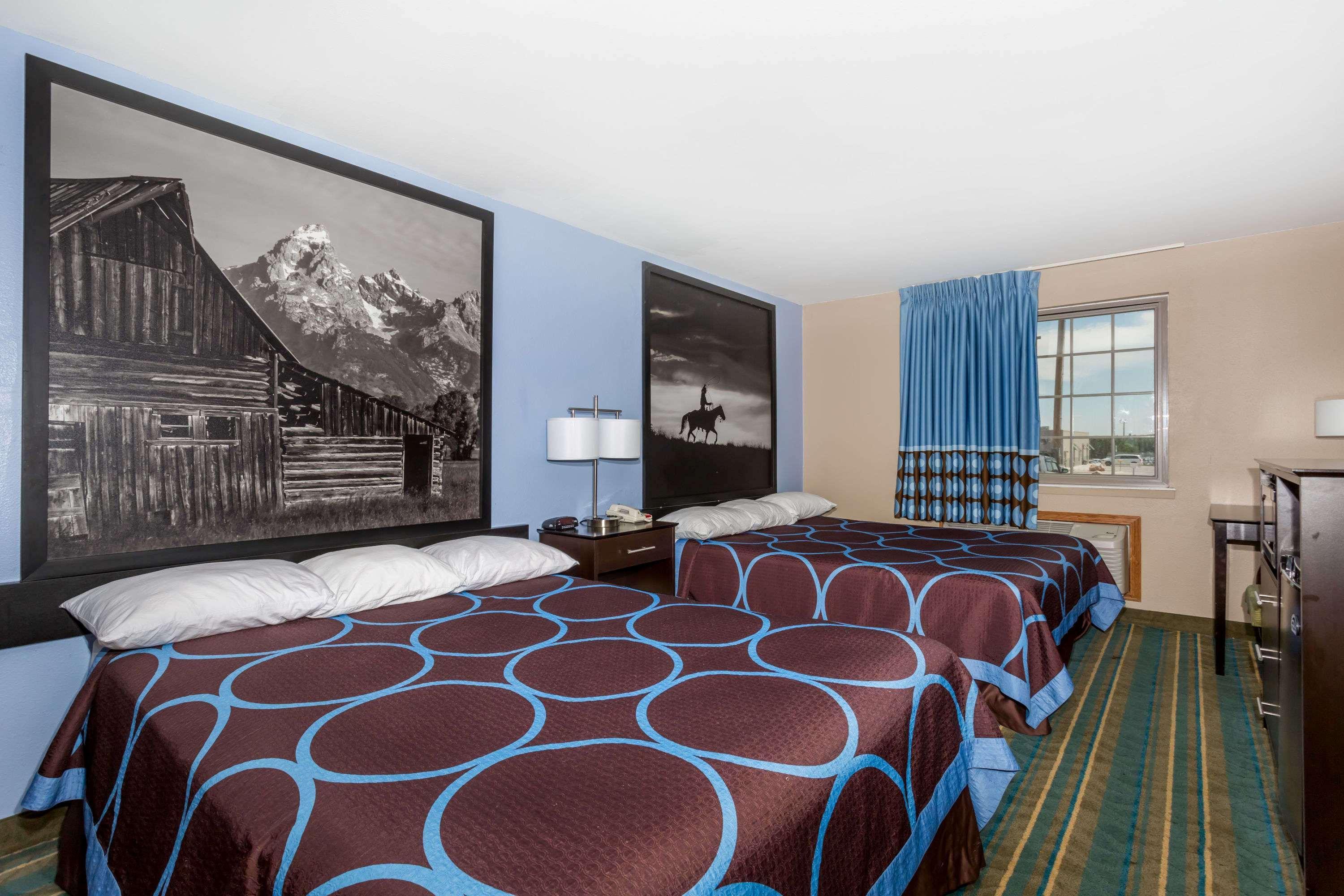 Super 8 By Wyndham Douglas Extérieur photo