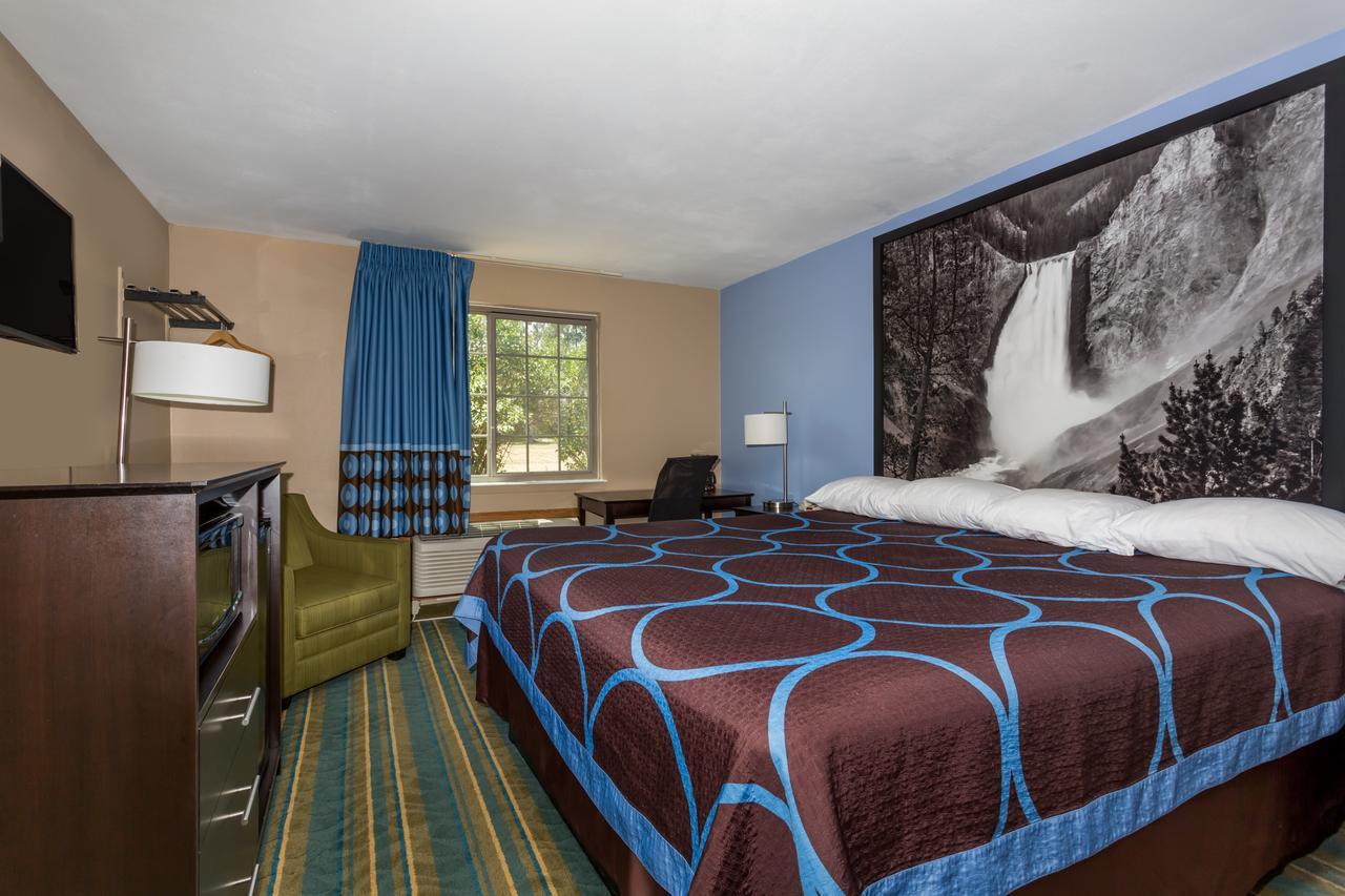 Super 8 By Wyndham Douglas Extérieur photo